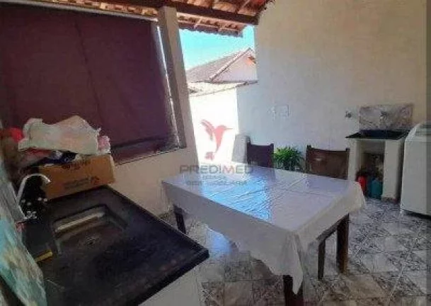 Imagem Casa com 3 Quartos, área de serviço, quintal,, 3 vagas de garagem. Vila dos Comerciários