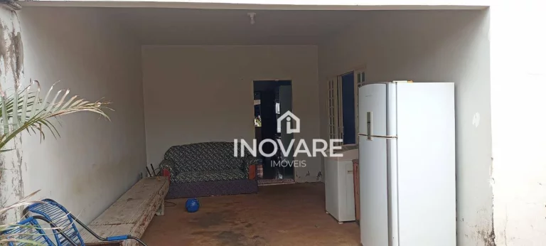 Imagem Casa com 3 dormitórios à venda, 130 m² por R$ 350.000,00 - Setor Santos Dumont - Itumbiara/GO