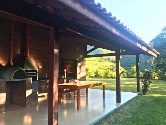 Imagem Onde o luxo encontra a serenidade: Refúgio de alto padrão em Sapucaí-Mirim