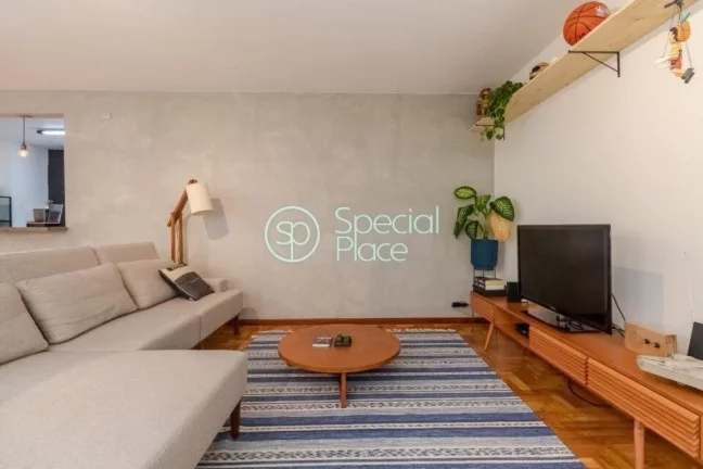 Imagem Apartamento com reforma recente e moderna Jardim Paulista. - Área: 125,00m² - Living com amplos ja...