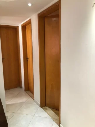 Imagem Apto em Sâo Paulo, preço de ocasião, com 2 quartos com armários embutidos, sala com sanca de ges...