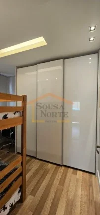 Imagem Apartamento reformado por arquiteto com 57m², sendo, 2 dormitórios, 1 banheiro, sala com varanda i...