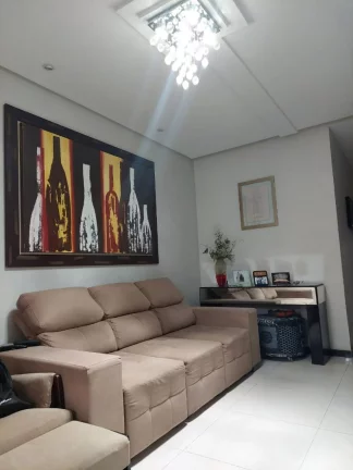 Imagem Casa de rua à venda no bairro Suissa - 2 suítes, 2 vagas de garagem - 165m²