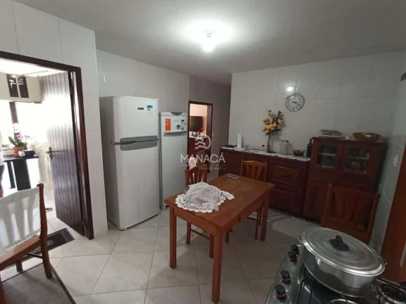 Imagem Linda Casa com 3 Quartos no Centro de Barra Velha – SC