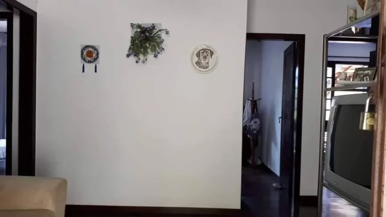 Imagem VENDO ESTA LINDA CASA EM NOVA FRIBURGO RJ. BAIRRO: PARQUE SÃO CLEMENTE.