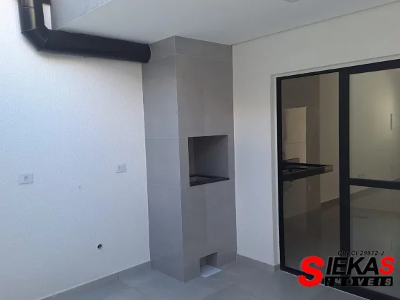 Imagem Imperdível: Casa à venda na Penha, São Paulo-SP. 3 quartos, 1 suíte, 3 banheiros, 2 vagas. 106 m².