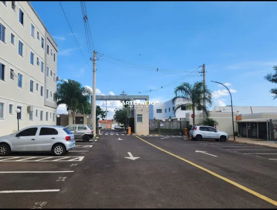 Imagem Vende-se apartamento condomínio Filadélfia