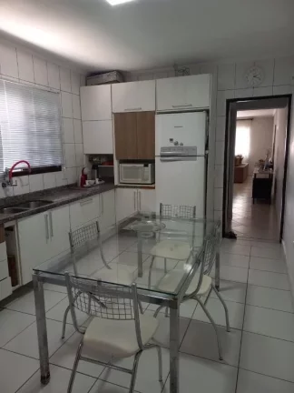 Imagem Sobrado com 3 dormitórios à venda, 260 m² por R$ 750.000,00 - Vila Figueira - Suzano/SP