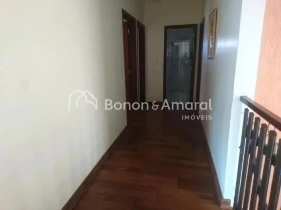 Imagem Se você busca espaço, conforto e contato com a natureza, essa casa vai te conquistar.
Em um terren...
