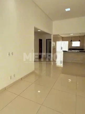 Imagem Casa à venda no Bairro Estela Márcia com 3 quartos, PETROLINA - PE