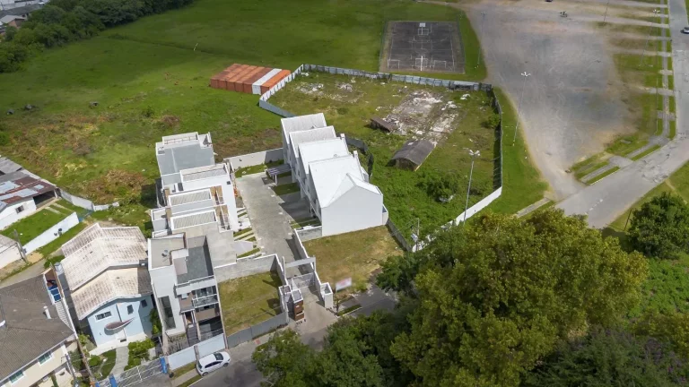 Imagem Terreno Campo Comprido Pronto para construir!
