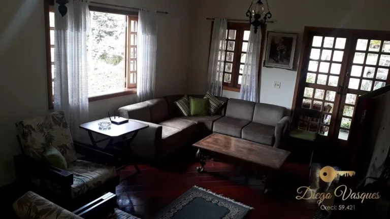 Imagem Casa em Condomínio para Venda em Teresópolis / RJ no bairro Quebra Frascos