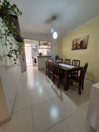 Imagem Casa com ponto para comércio no Jardim São Lourenço