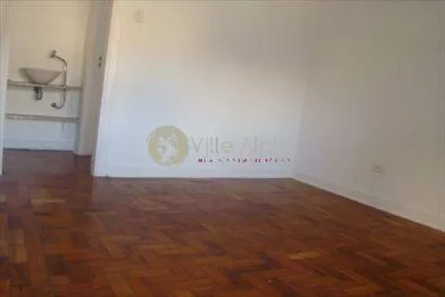 Imagem Casa de esquina a venda em Santos