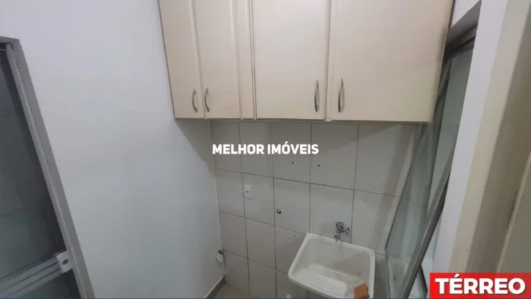 Imagem Casa de Alvenaria á venda com 6 dormitórios e 3 vagas de garagem localizada em Camboriú