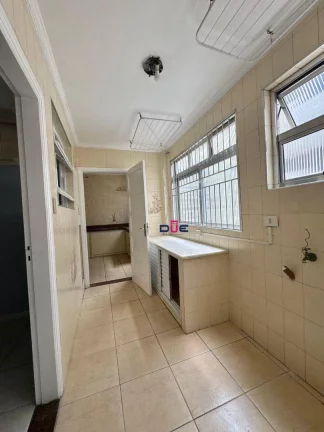 Imagem Apartamento com 3 dormitórios sendo 1 suite e dep completa deempragada na quadra da praia à venda, 137 m² por R$ 790.000 - Gonzaga - Santos/SP