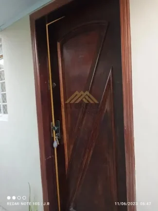 Imagem Duas Casas no Mesmo Terreno? Ideal para Morar ou Investir!