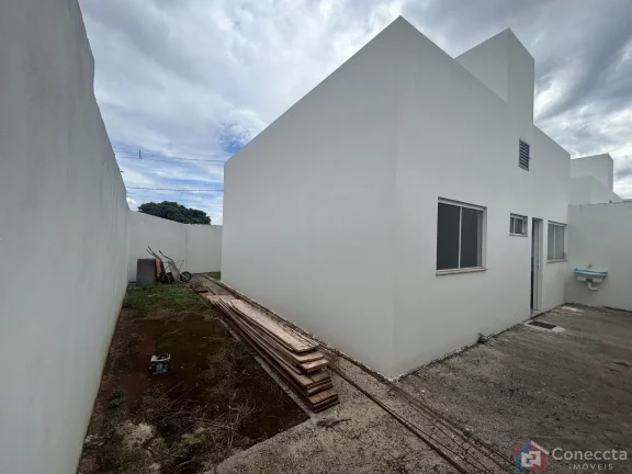 Imagem Casa à Venda no Bairro Afonso Queiroz - Conforto e Praticidade por apenas R$ 280.000