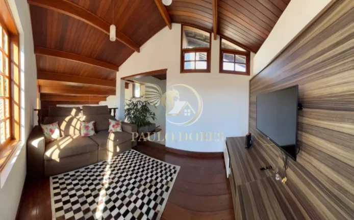 Imagem CASA DE 298 m² À VENDA NO CENTRO DE UBATUBA-SP