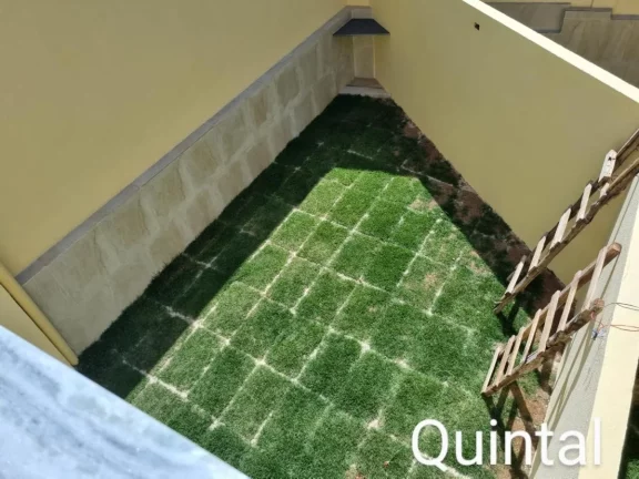 Imagem Casa Geminada para Venda em Belo Horizonte / MG no bairro Paquetá