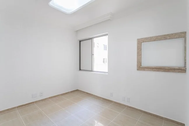 Imagem Apartamento 65M², 2Q, 1 Banheiro, 1 Vaga, Armários, Jardim.