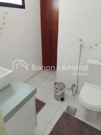 Imagem Ótimo apartamento reformado à venda no Taquaral com 3 quartos, sendo 1 suite, sala com ampla sacad...