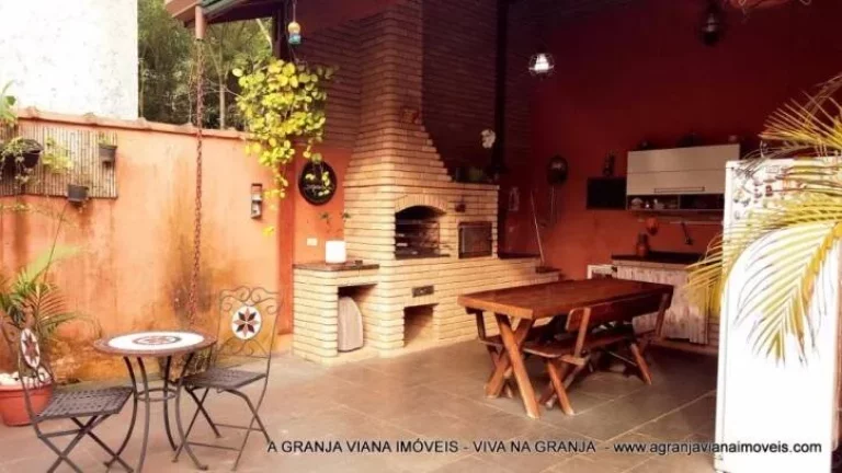 Imagem Casa com 3 dormitórios à venda, 198 m² - GRANJA VIANA – VILA DIVA - Carapicuíba/SP