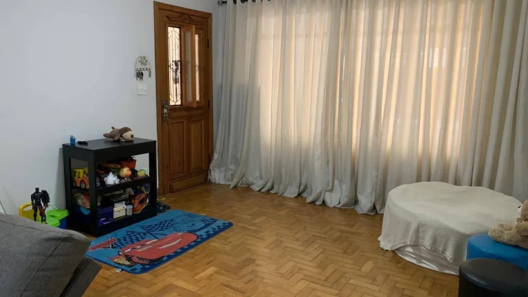 Imagem Sobrado Maravilhoso 220 m² 3 Dormitorios Sendo 1 Suíte 2 Vagas de Garagem