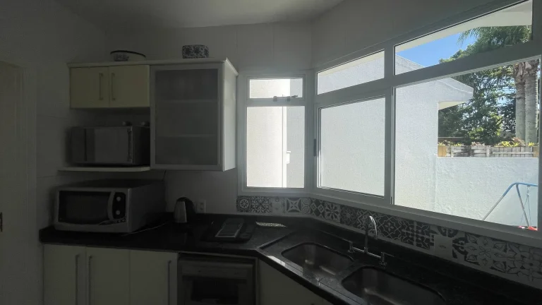 Imagem Casa com 4 Suítes para Temporada em Jurerê Internacional