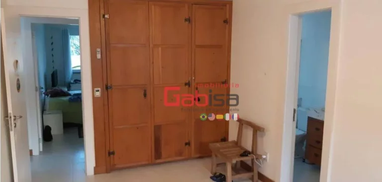 Imagem Casa com 5 dormitórios à venda, 310 m² por R$ 2.600.000,00 - Village de Búzios - Armação dos Búzios/RJ