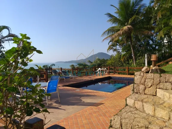 Imagem Linda casa de costeira com vista para o mar e para a ilha Anchieta!