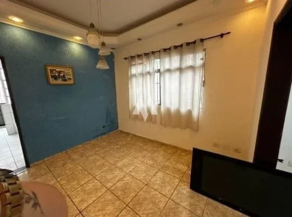 Imagem Casa Isolada à Venda com 3 Dormitórios e Piscina no Bairro Bom Retiro em Santos/SP