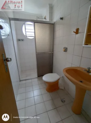 Imagem Imperdível cobertura de 2 quartos com suite e 2 vagas de garagem em Praia Grande-SP!
