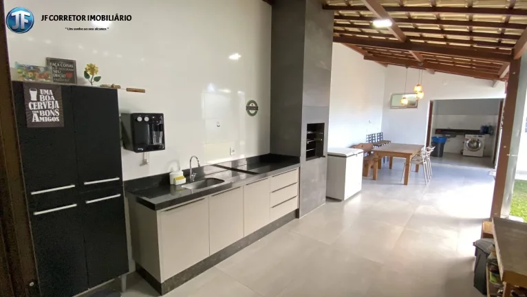 Imagem Casa com 3 Quartos à Venda, 195 m² em Imbaúbas - Ipatinga