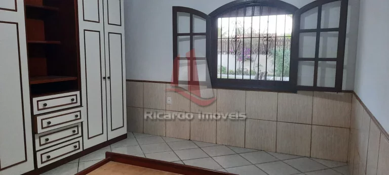 Imagem Casa Térrea Semi Mobiliada c/ 2 Qtos e Vaga Coberta