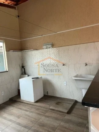 Imagem Casa térrea com edícula e área gourmet, implantada em terreno de 150m², com 200m² de área cons...