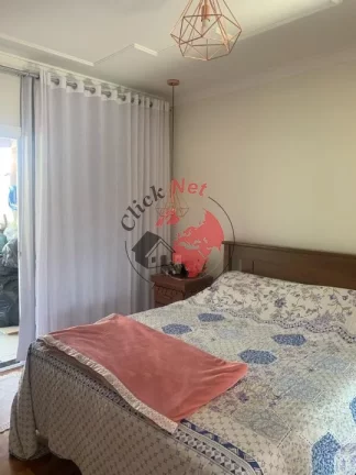 Imagem Sobrado 300m2, estudo permuta por casa ou apto ,3 dorm, 1 suíte, quintal ,churrasq,4 vagas, bairro Centreville, Sto André