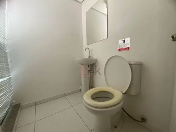 Imagem Salas comerciais unificadas com o total de 160m² para locação no Alto da Boa Vista/Santo Amaro.