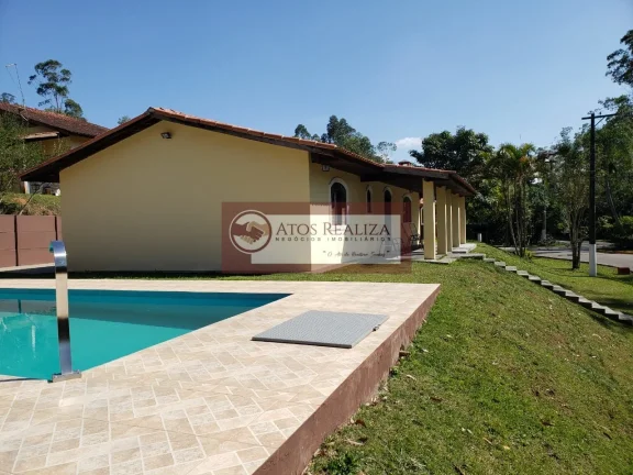 Imagem Casa térrea em Fazenda da Ilha com 4 dormitórios e 3 suítes por R$800k para venda e R$3.5k para locação - 340m² de área útil