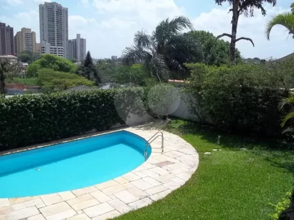 Imagem Casa à venda com 4 quartos, sendo 4 suítes, em Jardim Guedala, São Paulo - SP