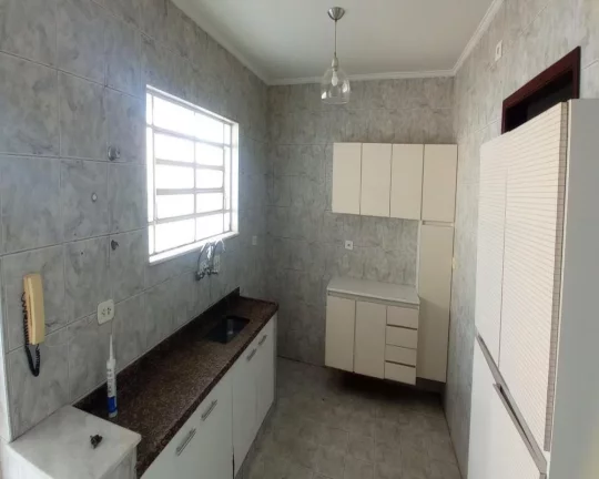 Imagem Sobrado com 5 dormitórios , 02 suítes e 02 vagas - Jardim Ester