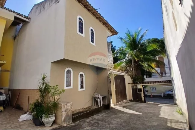 Imagem Casa com 2 quartos, 87m² á venda em vila Valqueire, Rio de Janeiro.
