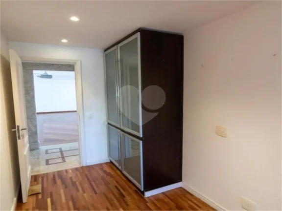 Imagem Apartamento à venda com 4 quartos, sendo 4 suítes, no condomínio Mont Blanc, São Paulo - SP