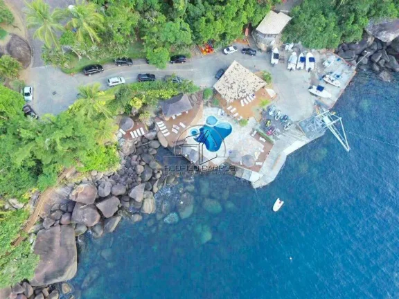 Imagem Espaçosa Casa 3 Suítes à Venda em São Pedro, Ilha Bela - R$1,98M