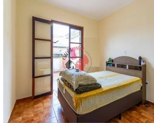 Imagem Sobrado 3 dorms sendo 1 suíte, varanda, quintal, churrasqueira e 2 vagas,bairro Parque Erasmo Assunção, Santo André