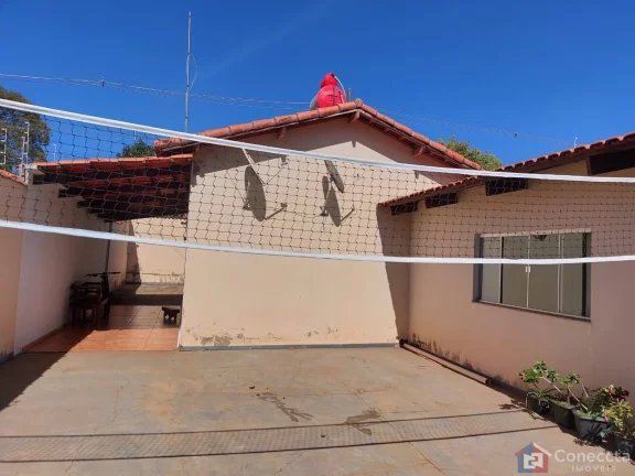 Imagem Casa à venda no JardCasa à Venda no Jardim Recanto / Sebastião Amorim - Oportunidade Única em Patos de Minasim Recanto / Sebastião Amorim - Residência e Possibilidade de Comércio