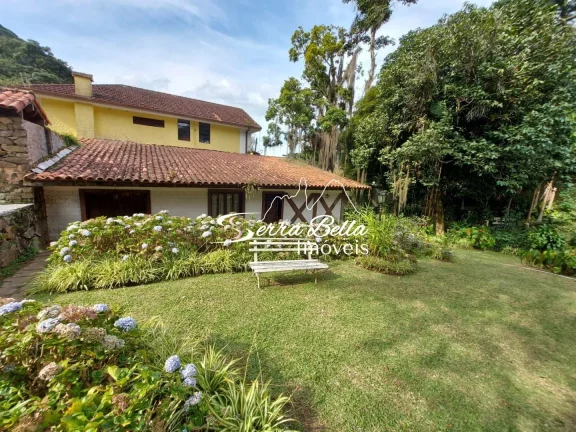 Imagem Casa com 3 dormitórios à venda, 200 m² por R$ 1.290.000,00 - Parque do Ingá - Teresópolis/RJ