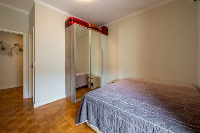 Imagem Aluguel de Casa de Luxo no Brooklin Paulista - 5 Quartos, 5 Suítes, 6 Vagas, 340m² - São Paulo-SP