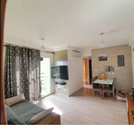Imagem Apartamento com 2 dormitórios à venda - Granja Viana