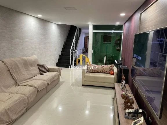 Imagem Excelente casa de 250 m² com acabamento moderno, lazer e localização estratégica